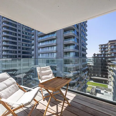 Trinity 7 Apartamento